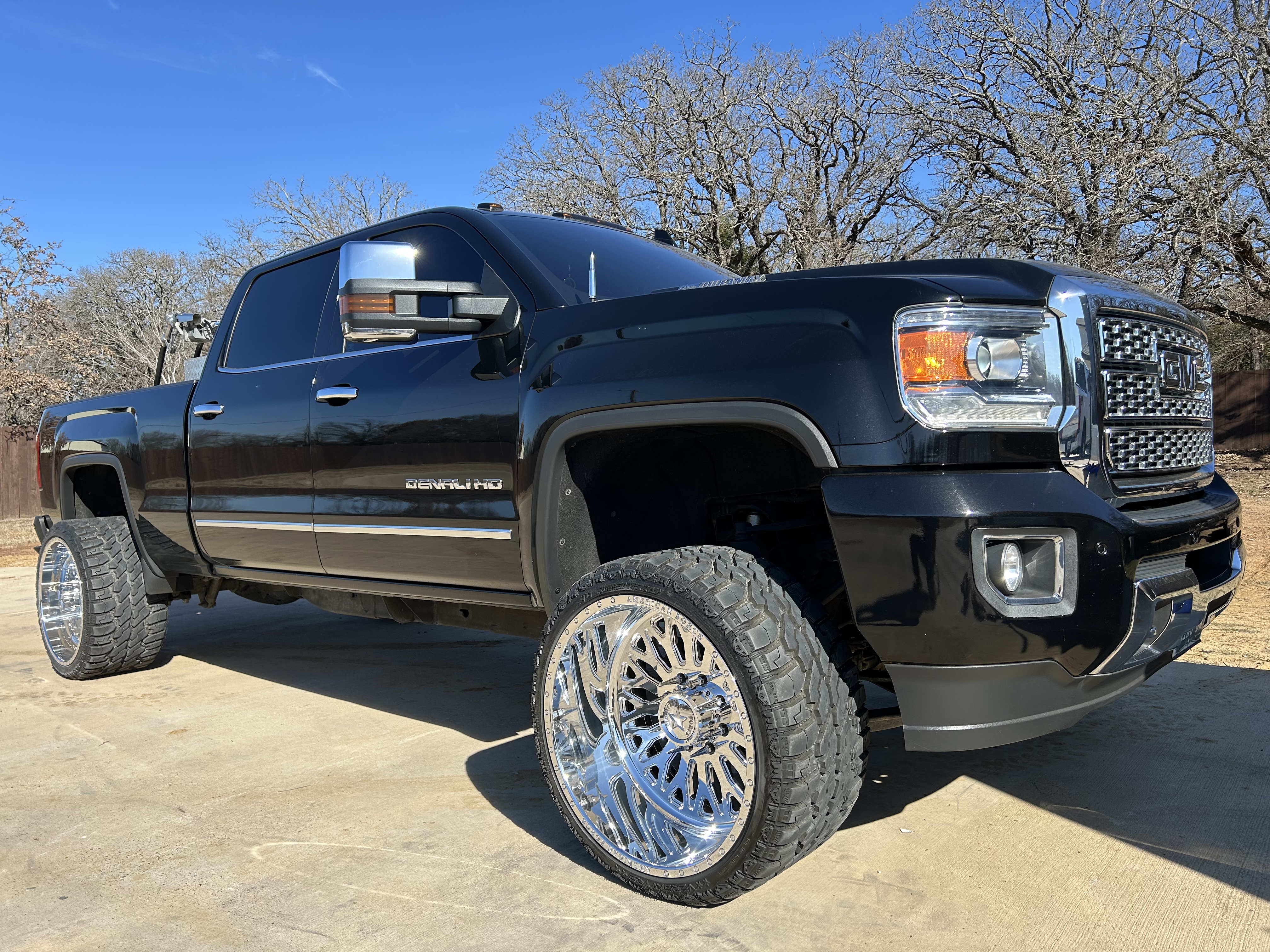 Vehicle polished by Nautical Polishing